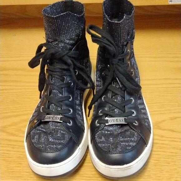 Guess sneakers - Picture 1 of 6